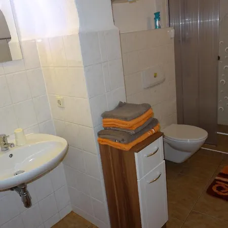 Muellers Erste In Der Altstadt Von Διαμέρισμα *